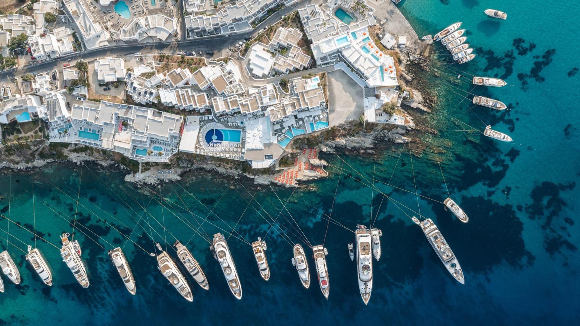Petasos Beach Resort & Spa - Small Luxury Hotels Of The World Platys Gialos  Exteriör bild