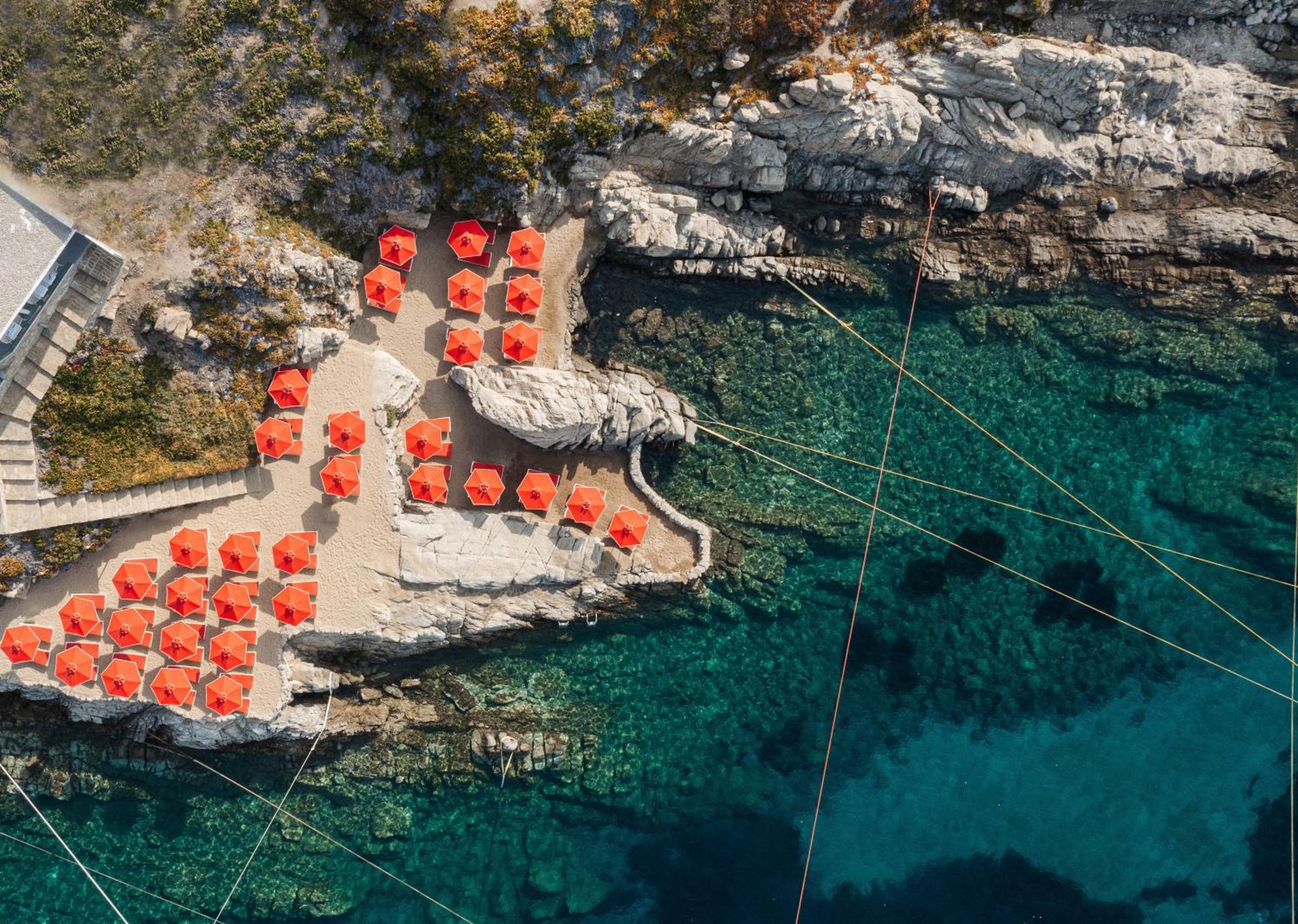 Petasos Beach Resort & Spa - Small Luxury Hotels Of The World Platys Gialos  Exteriör bild